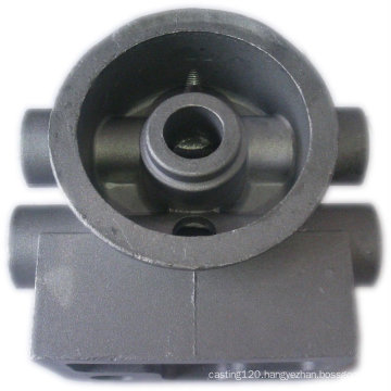 Oil filter mounting base